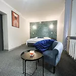 Lägenhet Apartamenty Romano